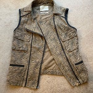 Scotch and Soda animal print vest size small